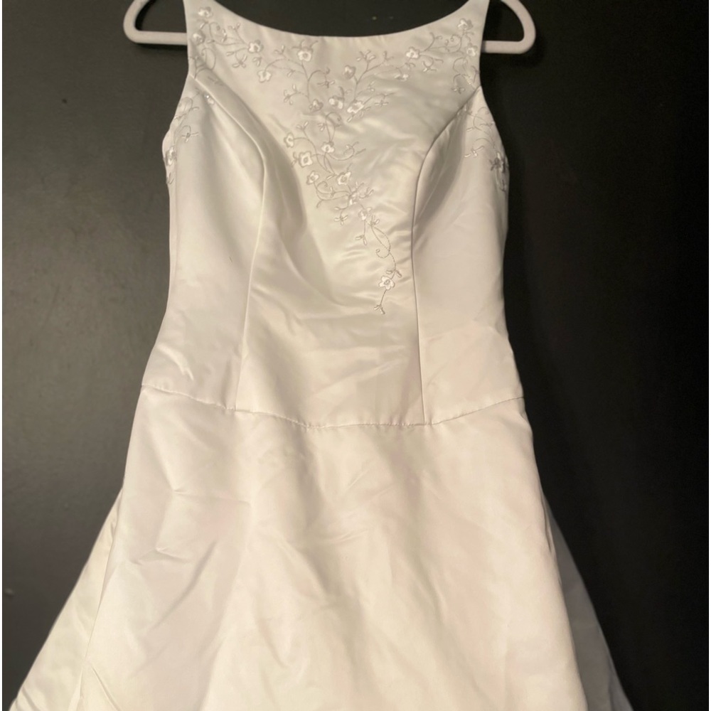 Paloma Blanca Wedding Dress